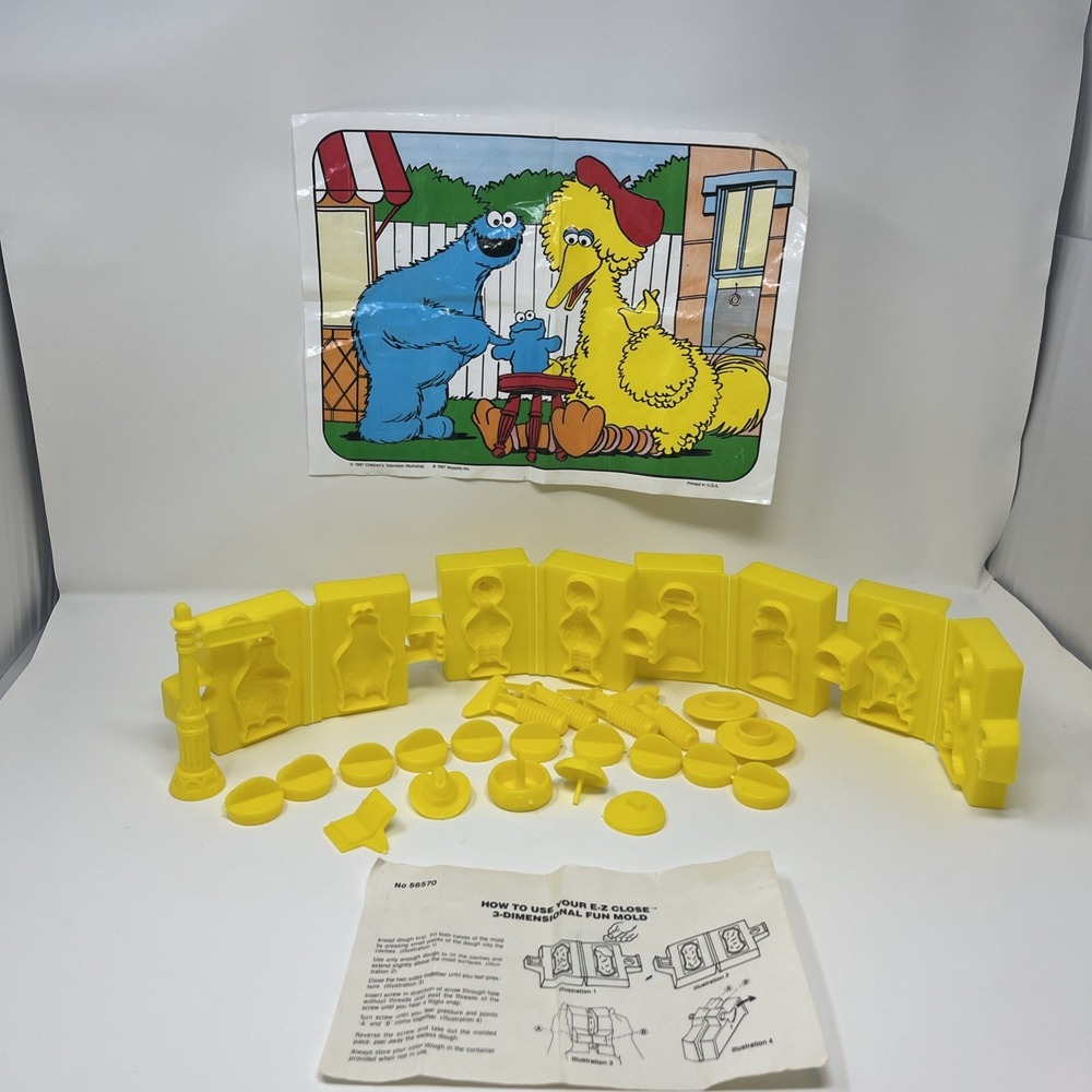 Vintage Sesame Street Color Dough 3-In-1 Activity Set Molds Big Bird